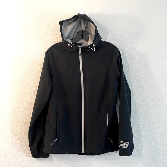 NEW BALANCE Wind Breaker Rain Black Full Zip Up Cord Drawstring Jacket Hoodie M - Picture 1 of 10